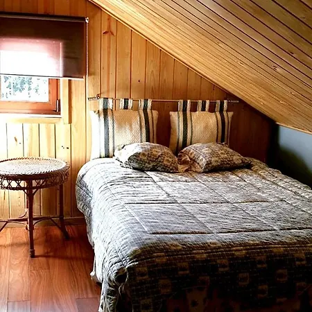 2 Bedrooms Chalet With View And Enclosed Garden At Chalé