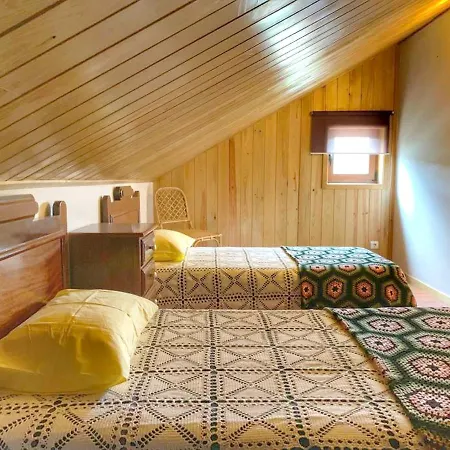 2 Bedrooms Chalet With View And Enclosed Garden At Chalé